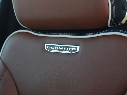 New 2025 GMC Sierra 3500 Denali Ultimate image 12