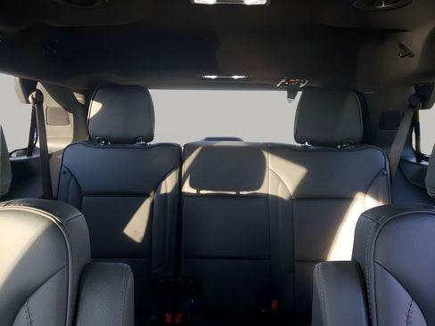 Used 2025 GMC Yukon Denali image 25