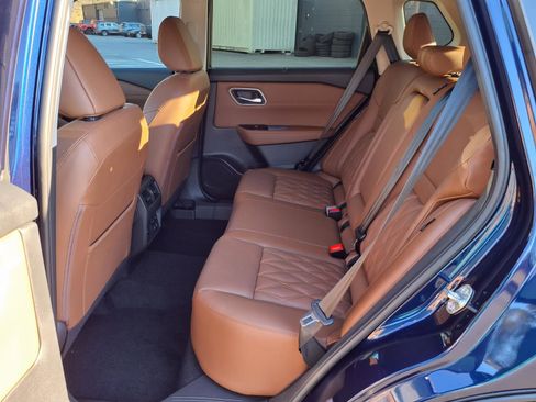 New 2026 Nissan Rogue Platinum w/ Platinum Premium Package image 10