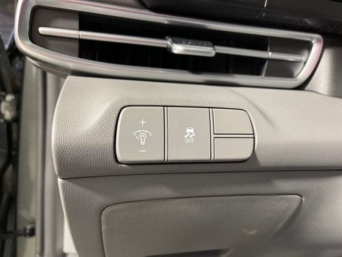 New 2026 Hyundai Elantra Sport FWD image 31