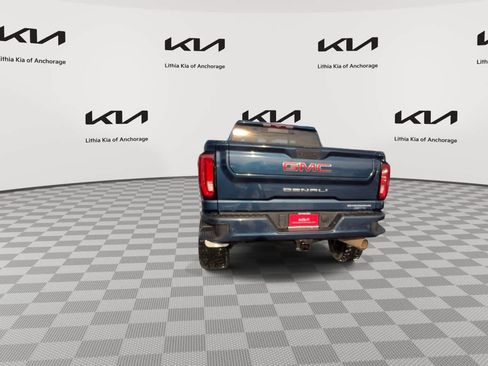 Used 2021 GMC Sierra 2500 Denali w/ Denali Ultimate Package AWD/4WD image 8