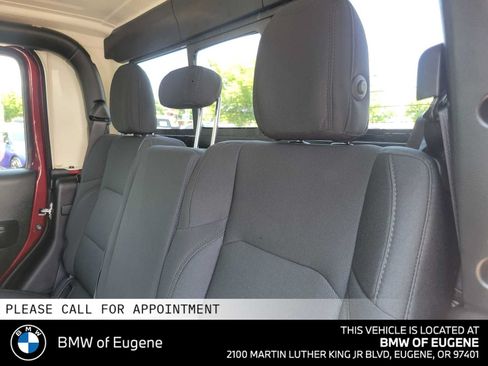 Used 2022 Jeep Gladiator Sport AWD/4WD image 20