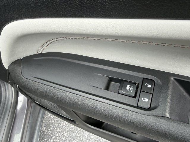 Used 2024 Jeep Compass Limited AWD/4WD image 30