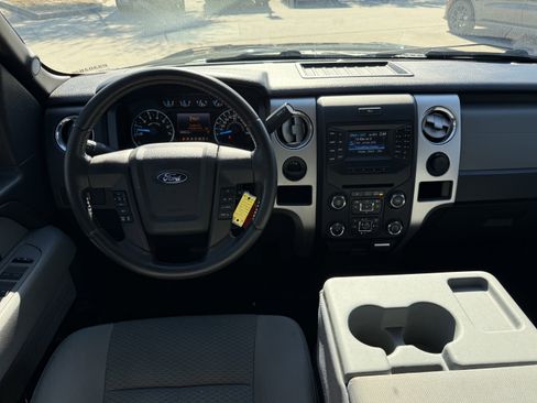 Used 2014 Ford F150 XLT w/ XLT Chrome Package image 14