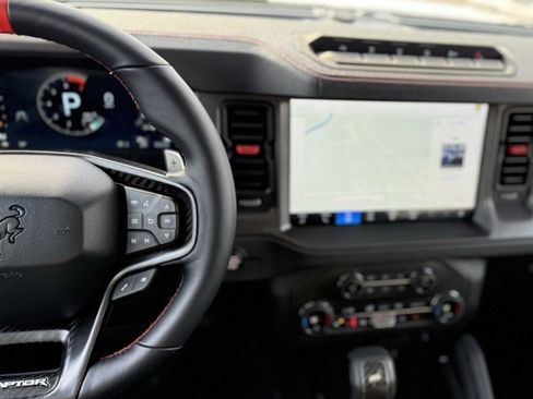 New 2025 Ford Bronco Raptor image 18