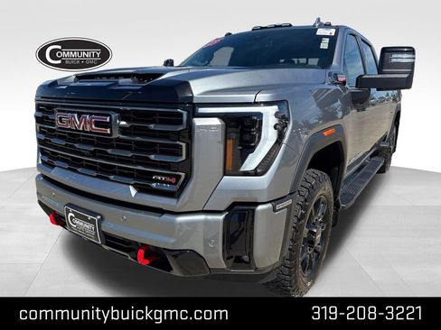 Used 2025 GMC Sierra 2500 AT4 AWD/4WD image 1