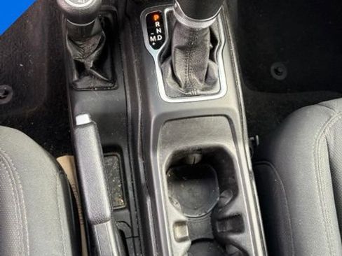 Used 2021 Jeep Wrangler Unlimited Sport AWD/4WD image 25