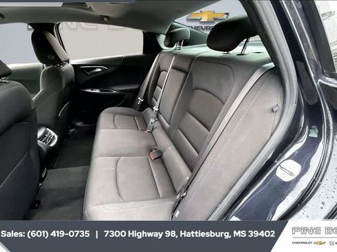 Used 2023 Chevrolet Malibu LT image 19
