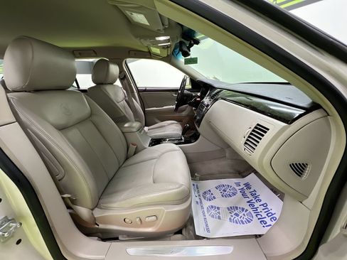 Used 2010 Cadillac DTS FWD image 27