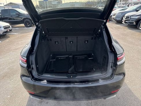 Used 2019 Porsche Macan image 40