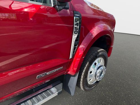 Used 2025 Ford F450 Lariat image 24
