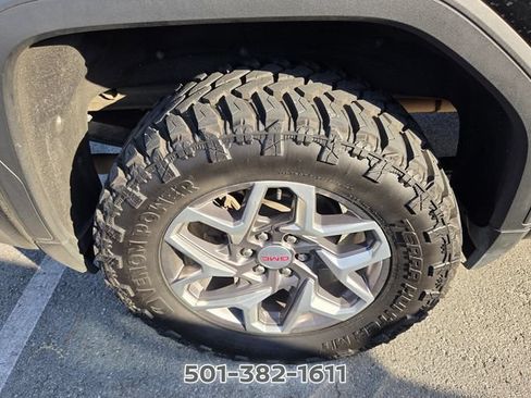 Used 2021 GMC Sierra 1500 SLT w/ SLT Premium Package AWD/4WD image 6