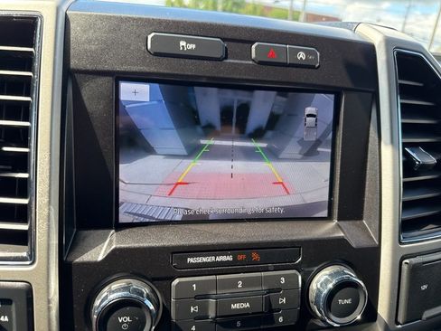 Used 2019 Ford F150 Lariat image 49