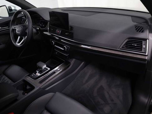 Used 2024 Audi SQ5 Premium Plus w/ Premium Plus Package image 6