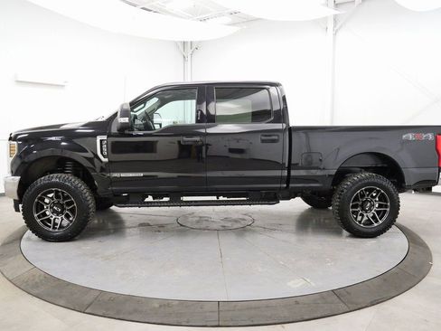 Used 2019 Ford F250 XLT image 4