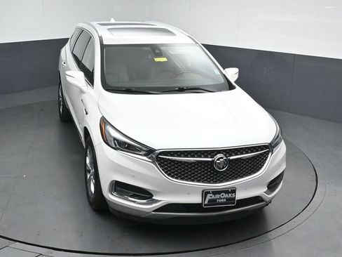 Used 2019 Buick Enclave Avenir w/ Avenir Technology Package AWD/4WD image 46