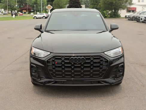 Used 2024 Audi SQ5 Premium Plus w/ S Sport Package AWD/4WD image 2