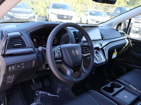 New 2026 Honda Odyssey Elite image 14