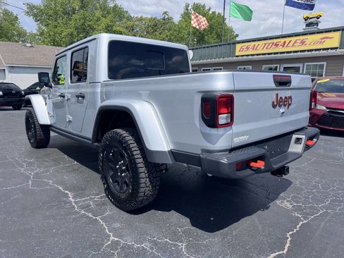 Used 2023 Jeep Gladiator Mojave w/ Trailer Tow Package AWD/4WD image 4