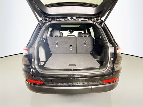 New 2025 Jeep Grand Cherokee Limited image 26