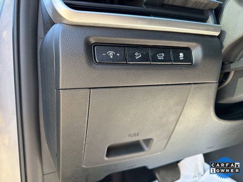 Certified 2023 Kia Telluride EX w/ EX Captain's Chair Package image 27