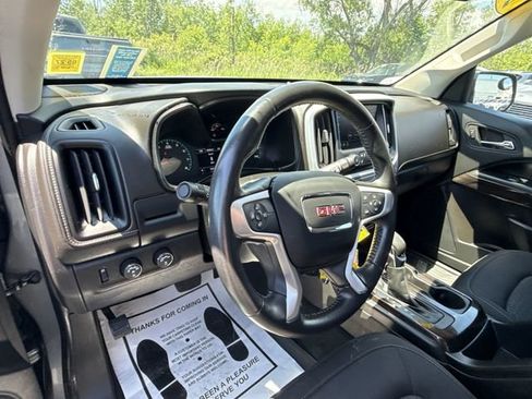 Certified 2022 GMC Canyon Elevation w/ Trailering Package AWD/4WD image 10