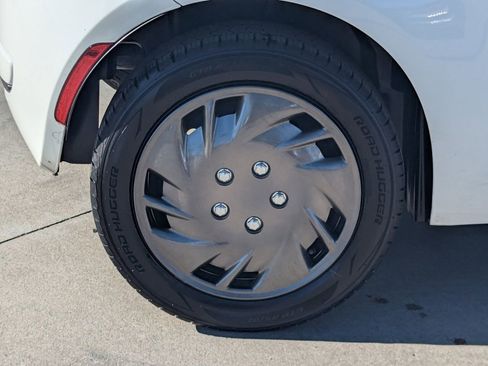 Used 2015 FIAT 500 Pop image 7