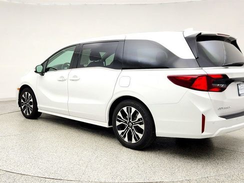 Used 2026 Honda Odyssey Elite image 7