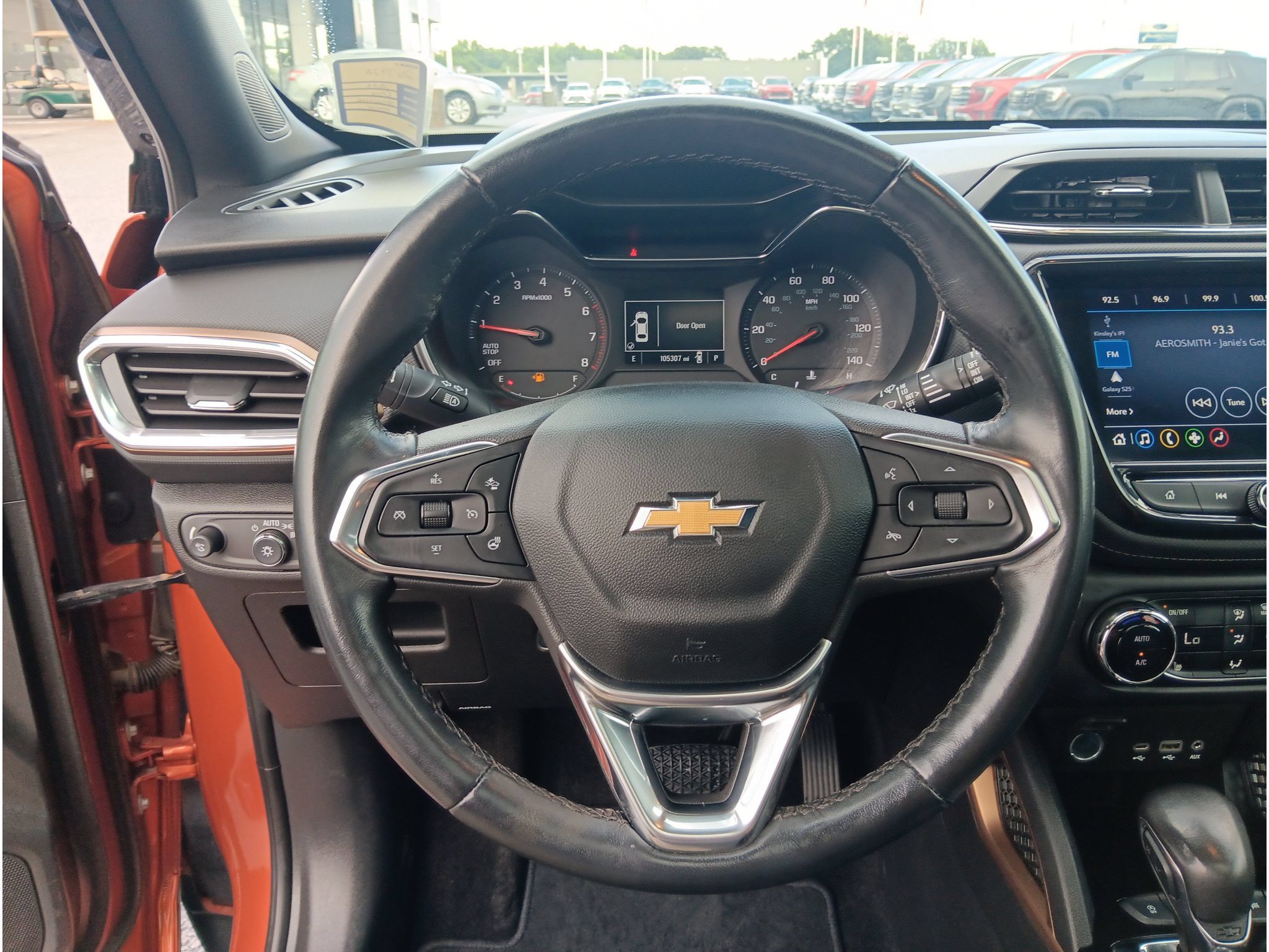 Used 2023 Chevrolet TrailBlazer ACTIV w/ Sun and Liftgate Package FWD image 15