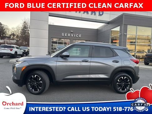 Used 2021 Chevrolet TrailBlazer LT w/ Premium Seating Package image 2