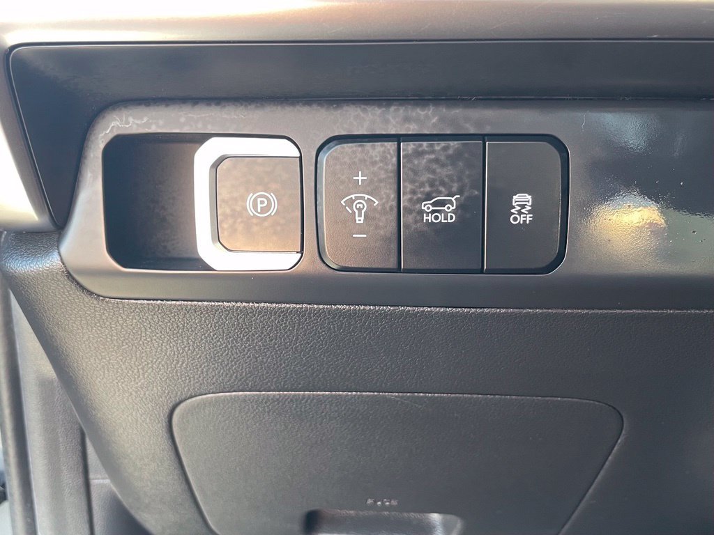 Certified 2024 Hyundai Santa Fe SE FWD image 12
