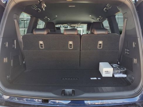 New 2026 Nissan Armada SL image 10