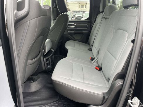 Used 2021 RAM 1500 Big Horn AWD/4WD image 14