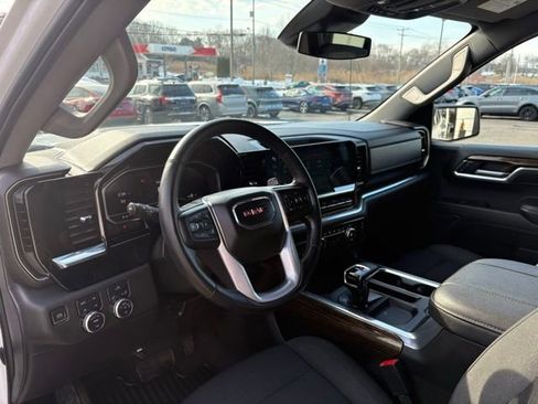 Used 2023 GMC Sierra 1500 Elevation image 19