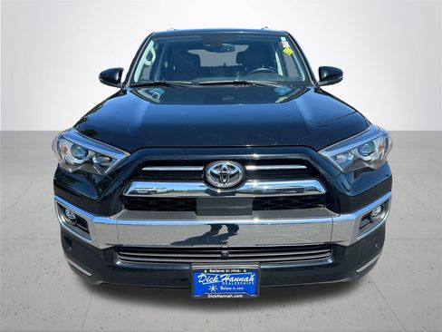 Used 2022 Toyota 4Runner Limited AWD/4WD image 3
