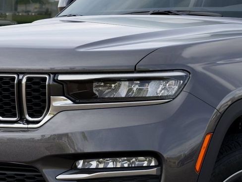 New 2025 Jeep Grand Cherokee Limited image 10