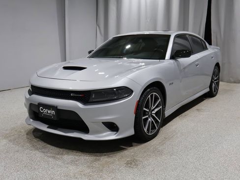 Used 2023 Dodge Charger R/T w/ Plus Group image 6