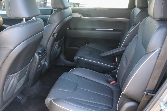 Used 2025 Hyundai Palisade XRT FWD image 16