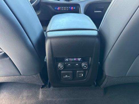 Used 2023 Buick Enclave Essence w/ Experience Buick Package FWD image 18
