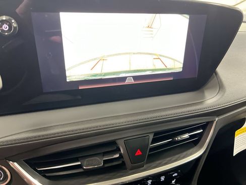 Used 2024 Buick Encore GX Avenir w/ Avenir Convenience Package AWD/4WD image 14