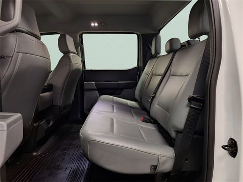 Used 2023 Ford F250 XL w/ XL Chrome Package image 11