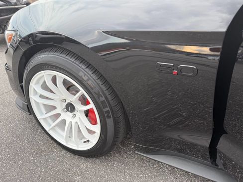 Used 2017 Ford Mustang GT image 20