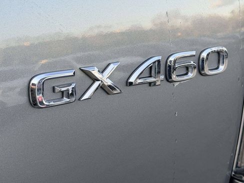 Used 2014 Lexus GX 460 AWD/4WD image 6