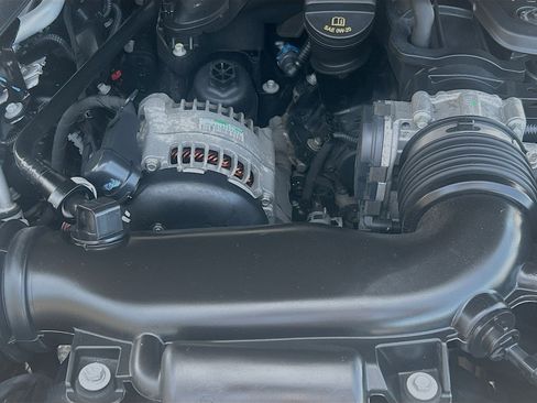 Used 2019 Jeep Wrangler Sport AWD/4WD image 27