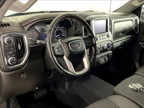 Used 2022 GMC Sierra 1500 SLE image 18