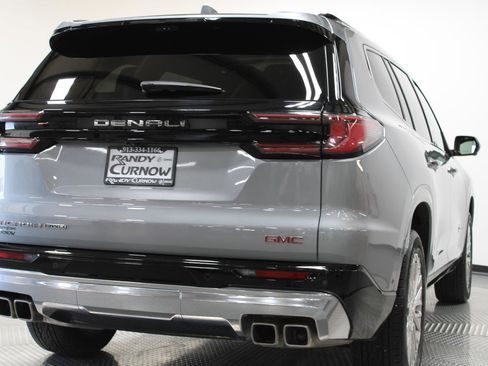 Used 2026 GMC Acadia Denali w/ Super Cruise Package AWD/4WD image 10