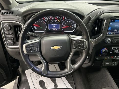 Used 2021 Chevrolet Silverado 1500 LT image 4