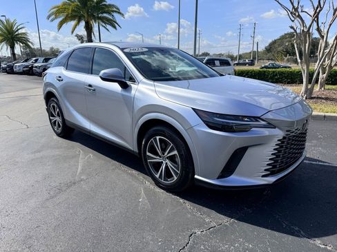 Certified 2025 Lexus RX 350 FWD w/ Technology Package image 4