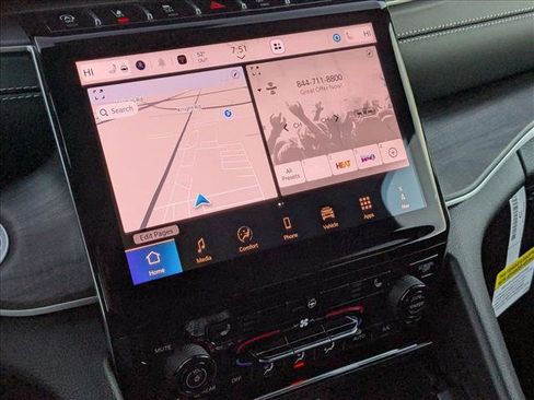 New 2025 Jeep Grand Cherokee Limited w/ Black Appearance Package image 15