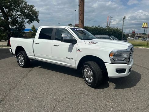 Used 2024 RAM 2500 Laramie w/ Safety Group AWD/4WD image 12